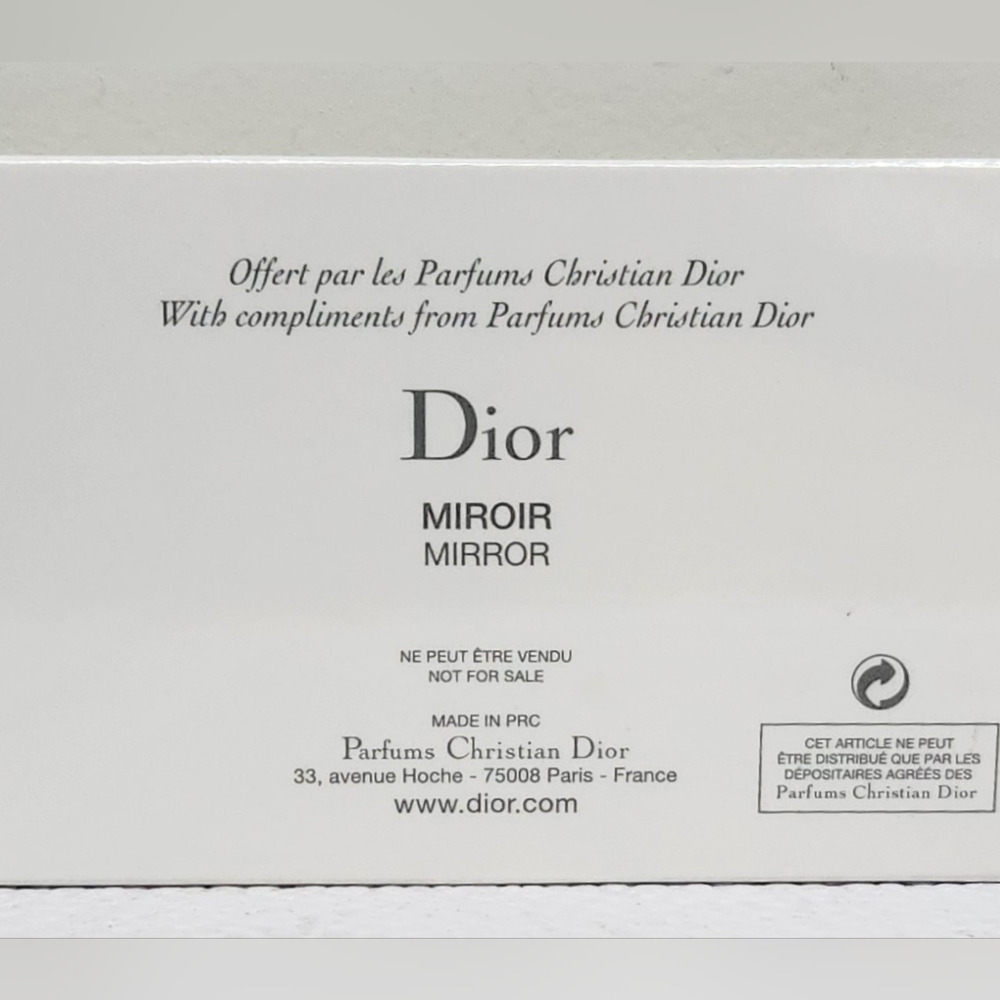 Dior Red Quilt Embossed Mirror NIB - Picture 9 of 10